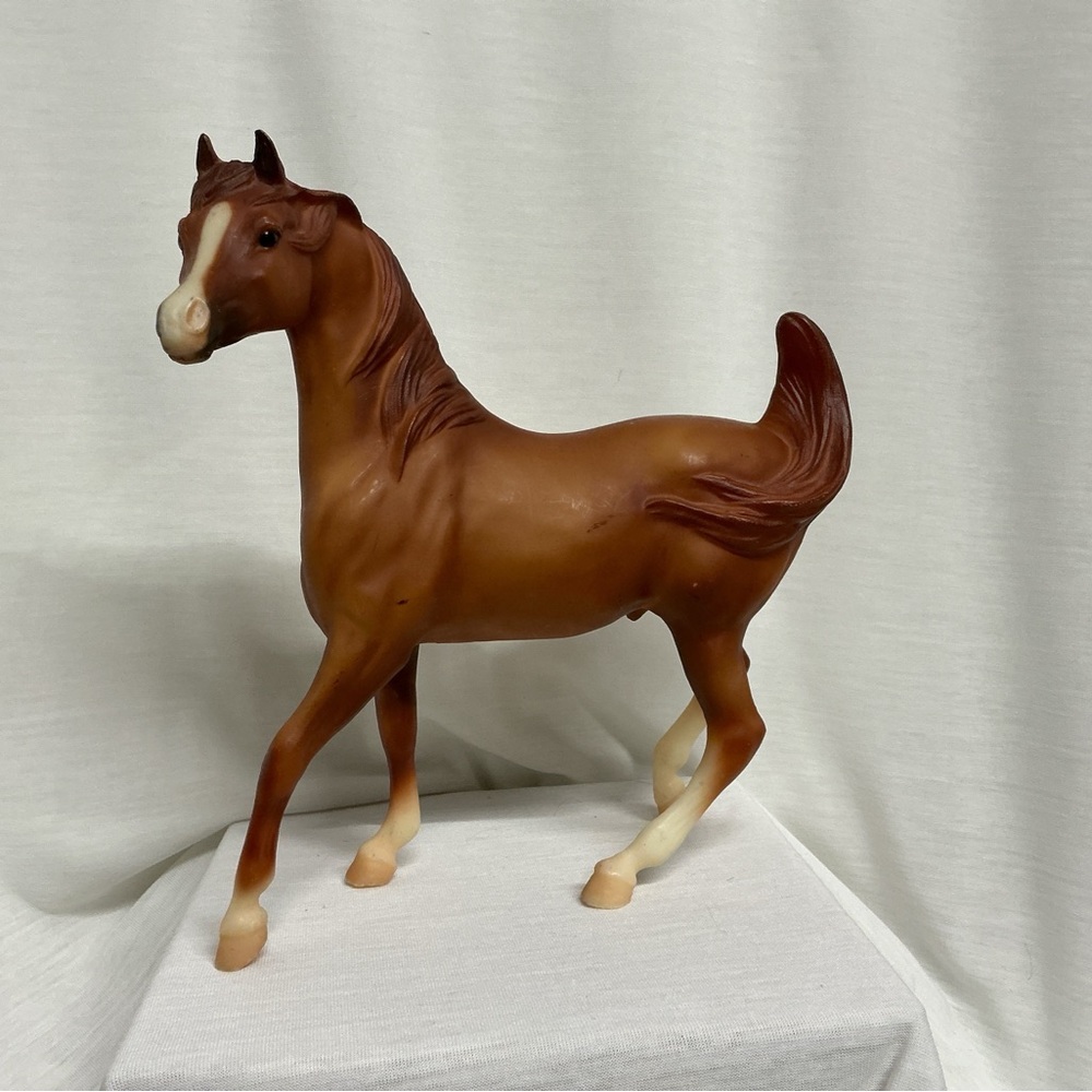 Breyer Reeves Toy Horse Copper Brown Horse 751 Chestnut Sorrel